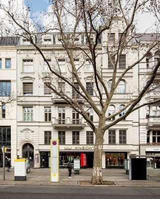 Wunderschöne, helle und gemütliche Wohnung mit Blick auf die Gedächtniskirche am Kurfürstendamm!
