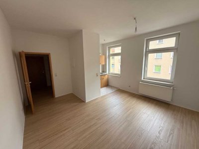 Tolle, zweckmäßige 2-Raum-Wohnung EBK in Greiz (WE14)