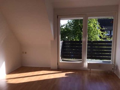 Ansprechende und modernisierte, vermietete 3,5-Raum-Maisonette-Wohnung in Bremen