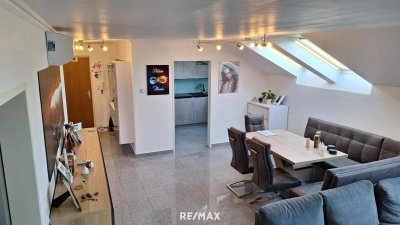 „Sonniges Dachgeschoss-Highlight in Gralla!“ 4 Zimmer Garage und mehr...