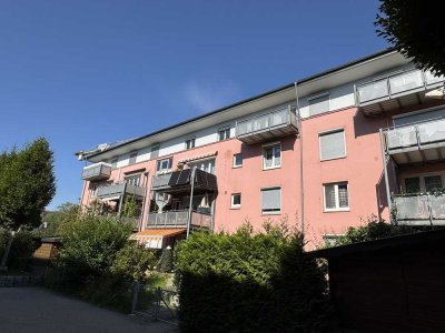 Helle 3-Zimmer-Wohnung in Augsburg-Pfersee mit Balkon & Tiefgarage
