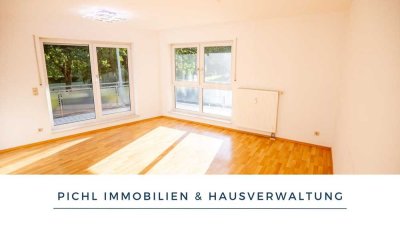 Sonnige 3-Zimmer-Wohnung mit Balkon, Aufzug, Tiefgarage und Domblick: Frei ab sofort!