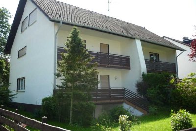 Doppelhaushälfte, ideal zum Wohnen und Arbeiten in einem Haus.