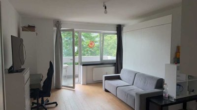 Schöne und helle 1 Zimmer möblierte Wohnung zu vermieten