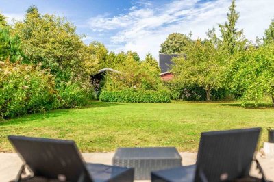 Ein Einfamilienhaus mit Einliegerwohnung in toller Lage und großem Garten!