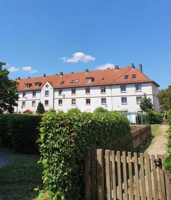 Lassen Sie sich vormerken: renovierte 3-Zimmer Wohnung mit Gartenanteil erwartet Sie als neue Mieter