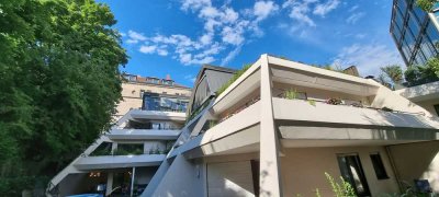Neubauzustand ! 2 Zi. im Zentrum mit 22qm Dachterrasse und 2 TG Stellplätze