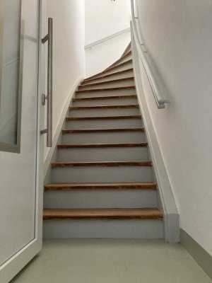 Neubezug! Renovierte & freundliche 4-Zimmer-Wohnung mit Balkon