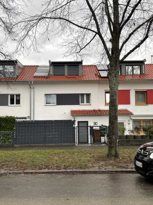 Elegantes Reihenmittelhaus mit 5 Zimmern in Esslingen am Neckar