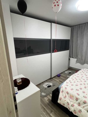 Sanierte 2,5-Zimmer-Wohnung mit Einbauküche in Bischberg