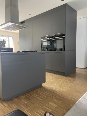 Luxuriöses Penthouse mit 3,5 Zimmern und Balkon in Erkelenz