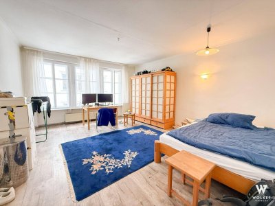 Einzigartige Altbau-Rarität am Naschmarkt | ca. 103m2 | Ruhige Seitengasse | U4 Nähe