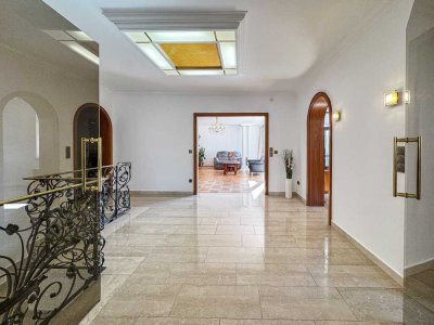 Miete: Stilvolles Einfamilienhaus- Nähe Uniklinik-  mit Traumgarten