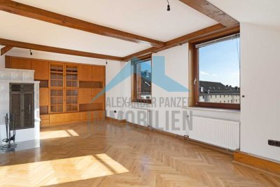Charmant geschnittene Dachgeschosswohnung in zentraler Lage von Kassel – Uni sowie Klinikum Nähe!