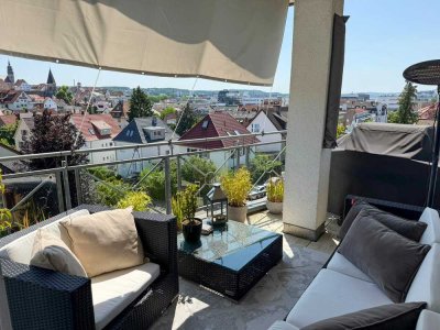 Schöne 4,5-Raum-Maisonette-Wohnung mit Balkon und EBK in Böblingen