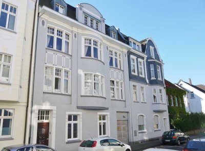 Herrliche 3,5-Zimmer Altbauwohnung in ruhiger, zentraler Lage von Ohligs !