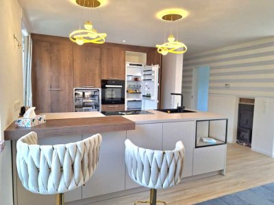 Kernsanierte-4 Zimmerwg in OG- Ost-sehr gute Lage-Maklerfrei Pool 450.000 € 77654 Baden-Württemberg