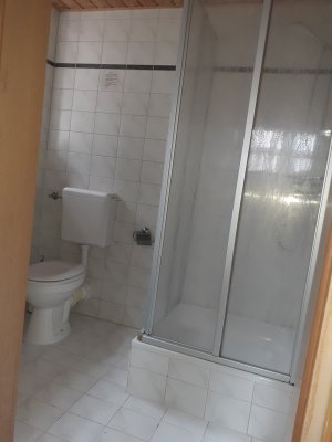 Zimmer zu vermieten mit EBK