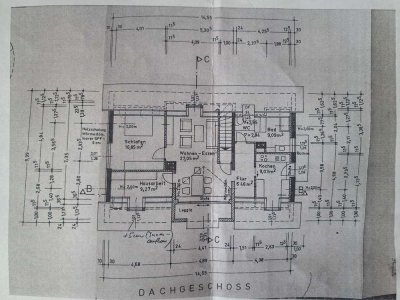 Charmante 2,5-Zimmer Dachgeschosswohnung mit Südbalkon