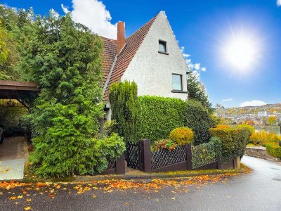 TOP LAGE ! Koblenz Pfaffendorf: Einfamilienhaus mit unverbautem Rheinblick und viel Potenzial !