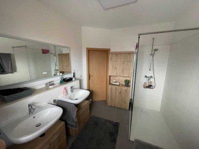 Schöne 4-ZKB Wohnung mit Balkon in Altdorf zu vermieten