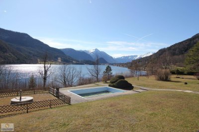 Traumhafte Eigentumswohnung am Grundlsee mit Swimmingpool und Seezugang
