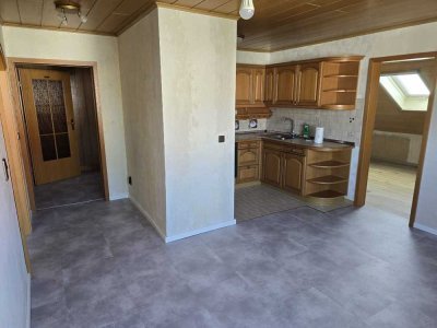 3- Zimmer- Wohnung mit Einbauküche