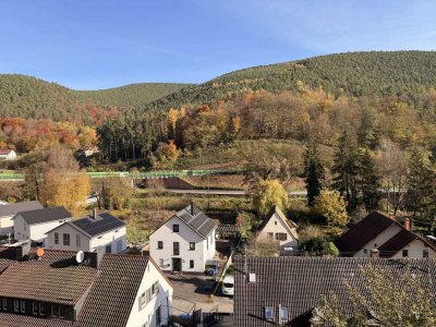 Großzügige Eigentumswohnung im Pfälzerwald – hier schlägt Ihr Herz