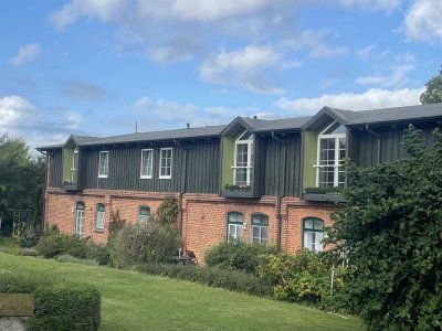 Exklusives Wohnen auf ehem. Bauernhaus, gr. Garten, Nähe Ostsee