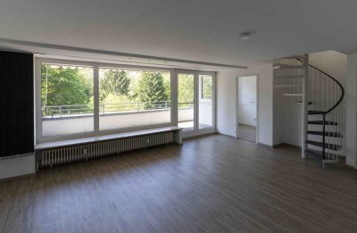 Schöne 3-Zimmer-Maisonette-Wohnung mit Balkon in Düsseldorf Nähe Unterbacher See