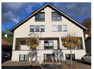 Ansprechende Maisonette-Wohnung mit Balkon und Einbauküche in Mettendorf