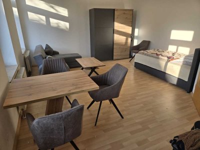 Vollständig möbliert und ausgestattetes 1-Zimmer-Appartement direkt am Josephinenplatz