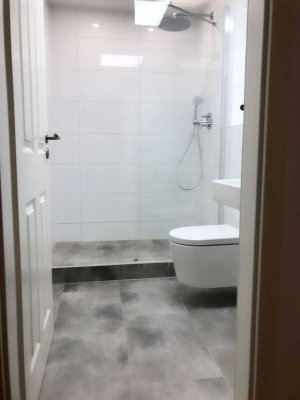 Stilvolle 3 Zimmerwohnunug / Balkon