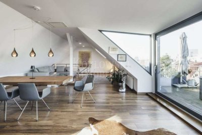 Penthouse-Flair Jungbusch - RESERVIERT - Studio-Maisonette mit 25 qm Dachterrasse!⁠