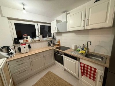 Sonnige 2,5-Zimmer Wohnung mit Balkon und toller Aussicht