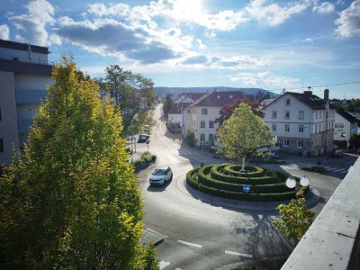 Attraktive Wohnung mit Balkon und Stellplatz