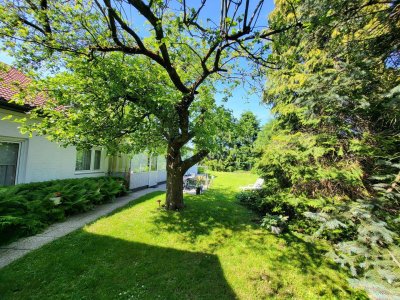 NEUER PREIS Haus mit zwei Wohneinheiten und schönen Garten