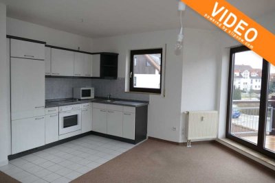 Kleine Wohnung mit Balkon u. EBK in idyll. Lage direkt am Spreefließ im Cottbuser Stadtteil Döbbrick
