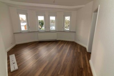 Attraktive 4-Zimmer-DG-Wohnung in Dortmund-Berghofen