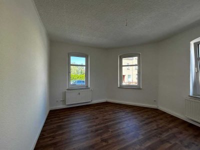 3-Raum-Wohnung im Zentrum von Oelsnitz-Erzgebirge!