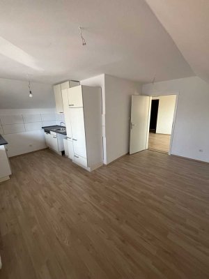 Attraktive 3-Zimmer-Wohnung in Leimen  mit zusätzlichem Nebengebäude, direkt vom Eigentümer