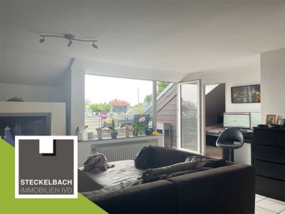 Gemütliche Dachgeschosswohnung mit Balkon