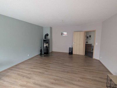 Provisionsfreie 4-Zimmer- Eigentumswohnung mit Garten & Garage in Braunschweig-Broitzem