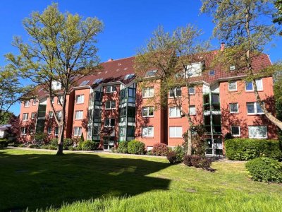 Willkommen in Buxtehude! Gemütliche Dachgeschosswohnung mit herrlichem Weitblick