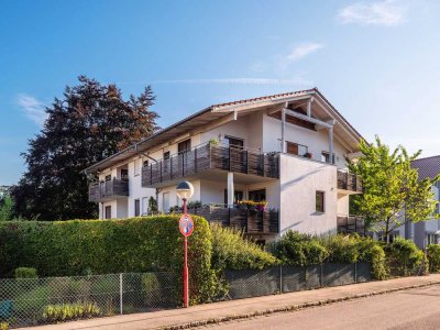 Helle, freundliche Gartenwohnung mit großer Terrasse