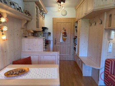 Kleines, entzückendes Appartement mit Balkon in ruhiger Lage