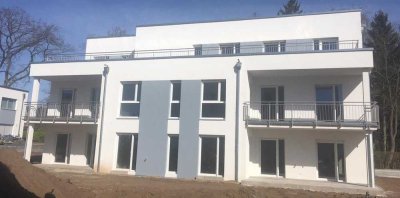 Hochwertige, sonnige 2-Zimmer-Penthousewohnung mit Einzelgarage
