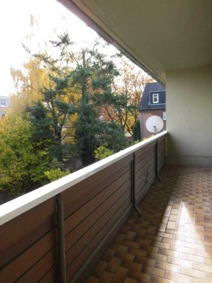 Stadtnah! Balkon!! TOP 3,5 Raum Wohnung in ruhiger Lage!