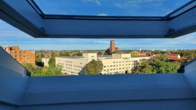 Exklusive 5-Raum-Dachgeschosswohnung mit gehobener Innenausstattung mit EBK in Augsburg