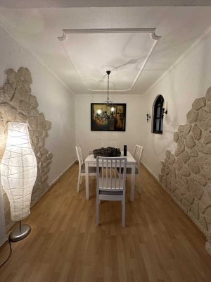 Schönes Reihenhaus mit Garten & 5 Zimmern in Bremen